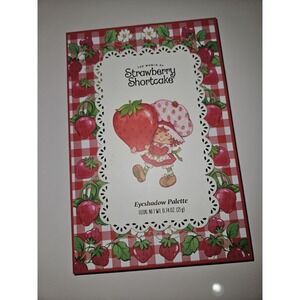 Taste Beauty The World Of Strawberry Shortcake Eyeshadow Palette New